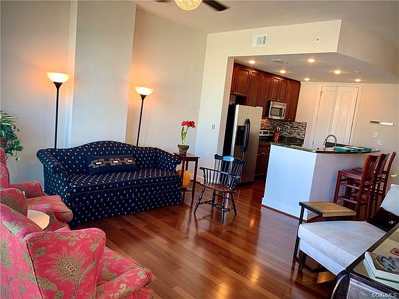 4th image of 301 Virginia St #U1007