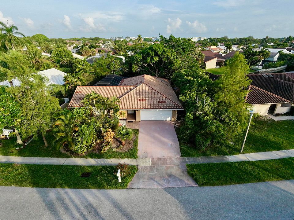 1st image of 7160 NW 4TH Avenue