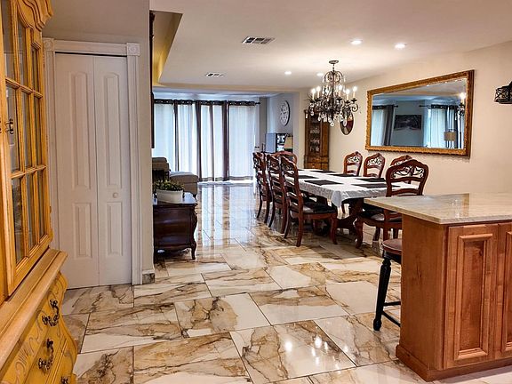 4th image of 4383 Trevi Ct