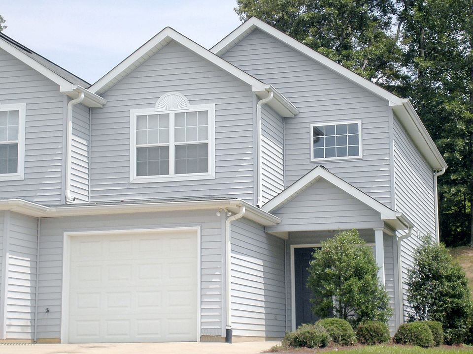 1st image of 115 Springwood Ln