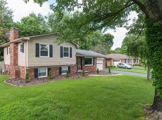 2933 Runnymede Way, Lexington, KY 40503