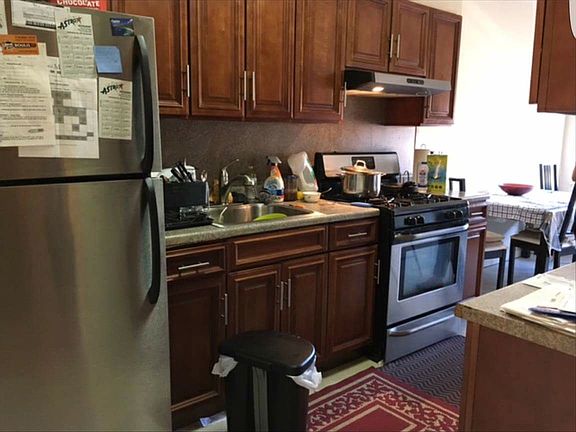 2nd image of 2232 47th St #3
