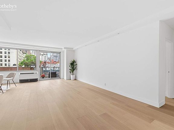 4th image of 300 E 74th St APT 6E