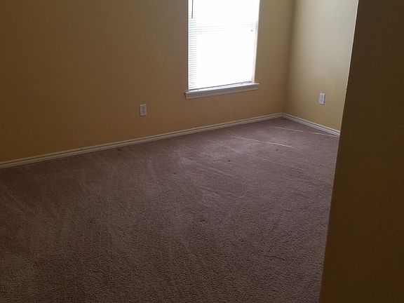 5th image of 501 Rock Cir #2