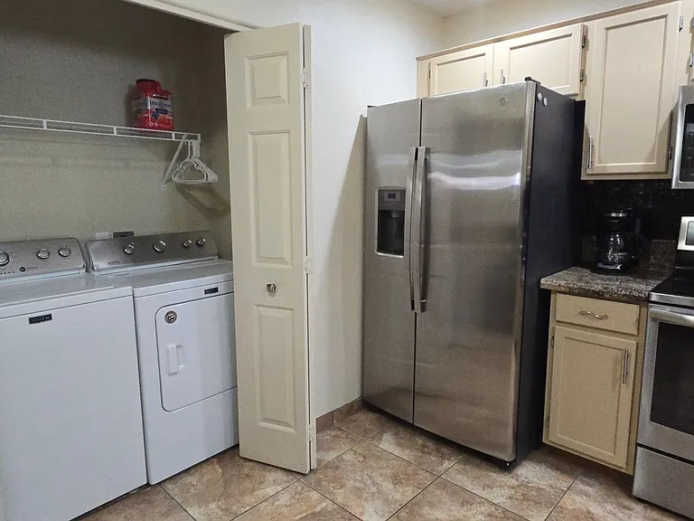 13850 N Hamilton Dr #B — Photo 6