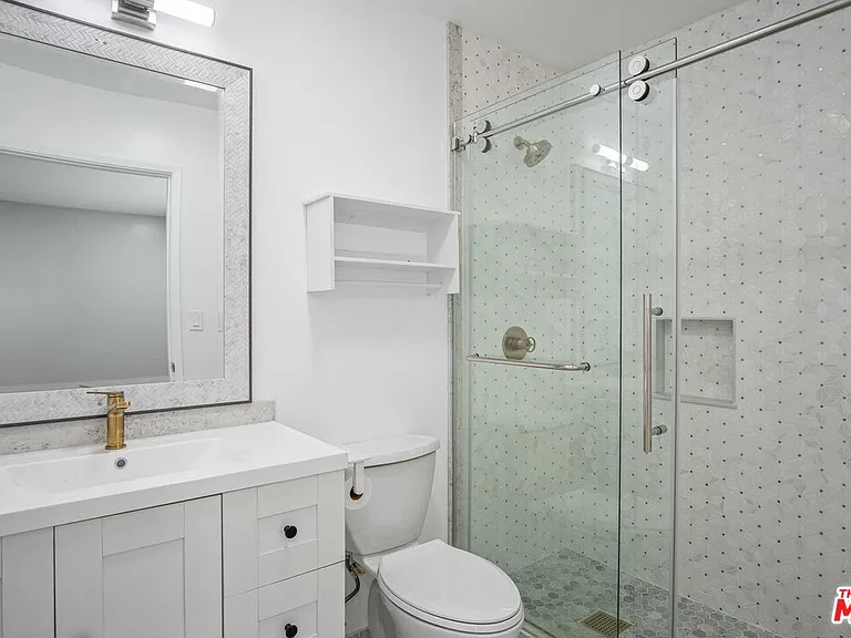 8322 Colegio Dr — Photo 4