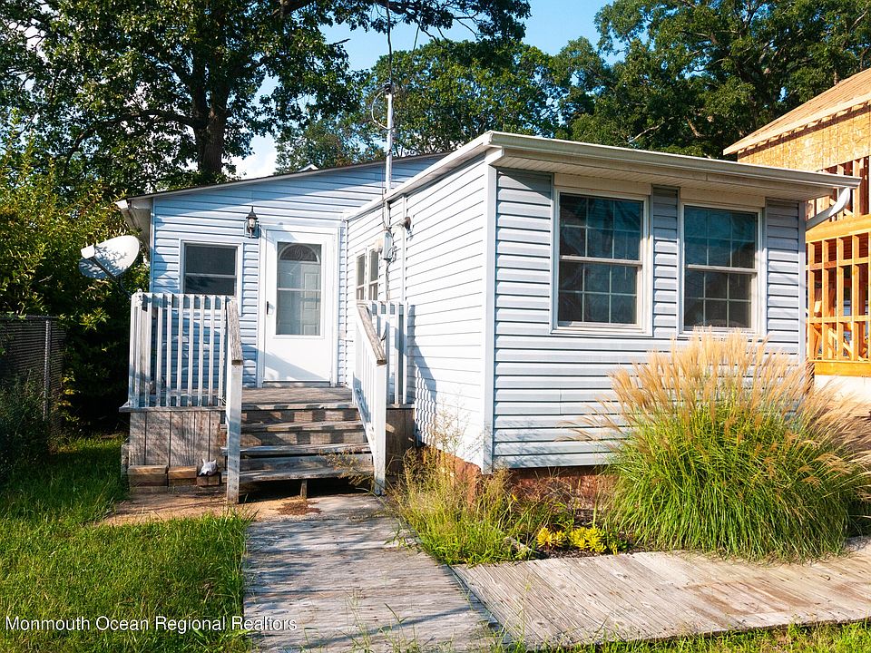 1st image of 307 Anthony Ave