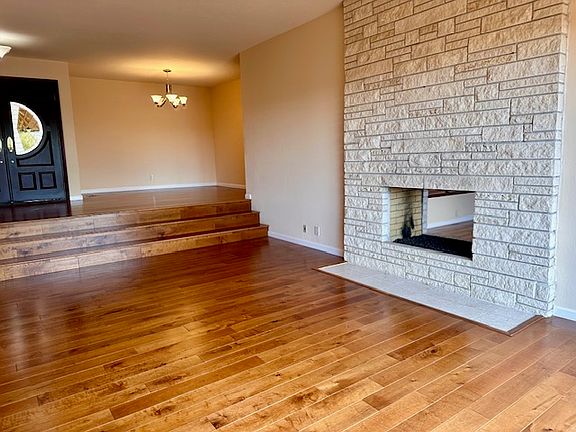 5th image of 3218 Lori Ct