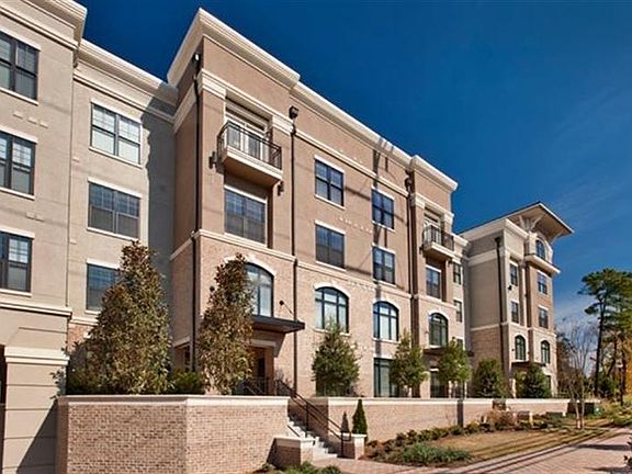 4th image of 3450 Blair Cir NE Unit 4207