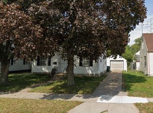 1006 Conger St, Waterloo, IA 50703