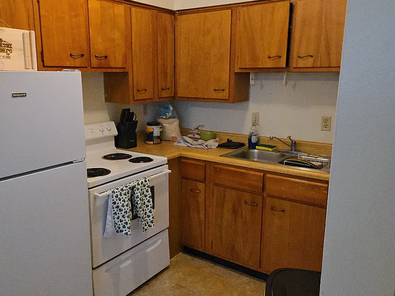 427 S Henderson St #13 — Photo 10