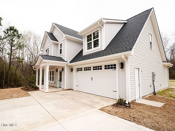 3rd image of 338 Monroe Road