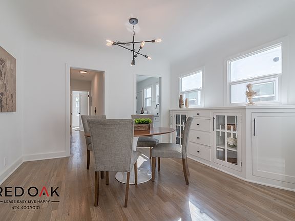2nd image of 328 N Kingsley Dr #332