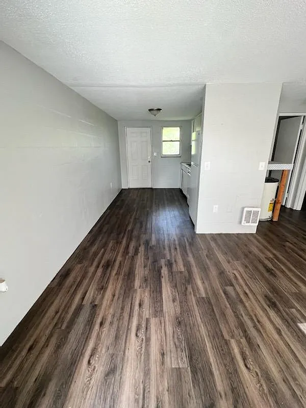 2 Bedroom - The Crossings at Palmetto — Photo 2