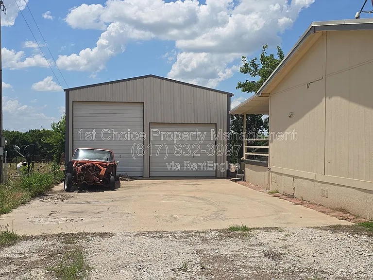 197 Private Road 4652 — Photo 5