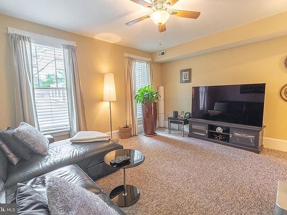 5th image of 6222 Ridge Ave