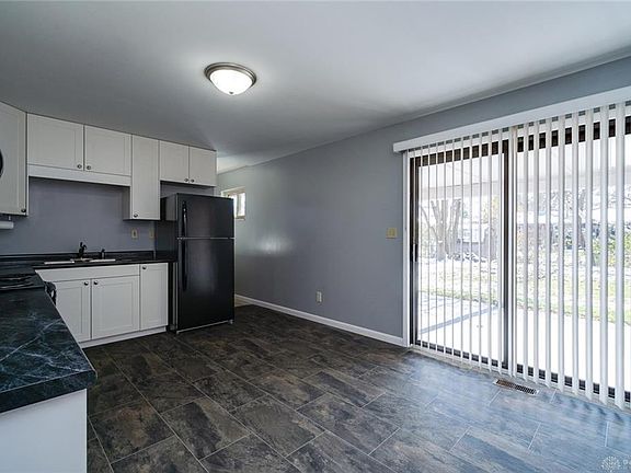 4th image of 1082 Mystic Ln S
