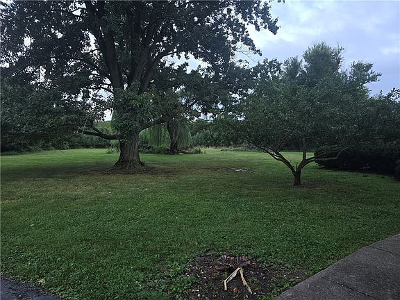 2nd image of 15082 E County Road 600n Rd