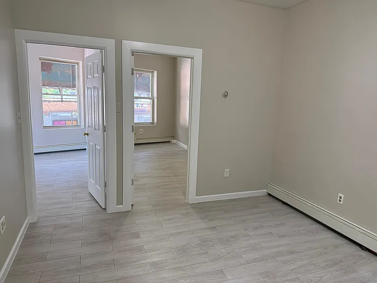 111-25 Jamaica Ave #2B — Photo 8
