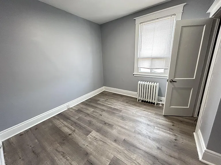831 Main St — Photo 26