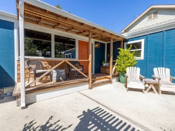 2780 Newton Dr, Cambria, CA 93428