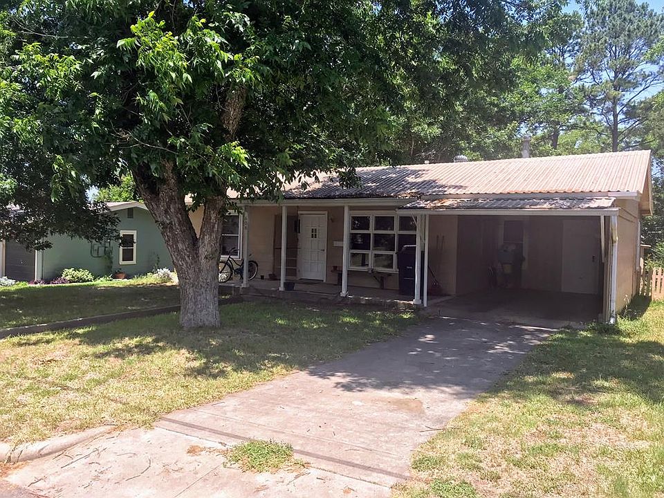 1st image of 606 N Elk St