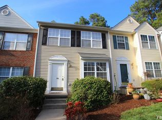 104 Climbing Ivy Ct, Cary, NC 27511