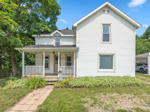 447 Divine Hwy, Portland, MI 48875