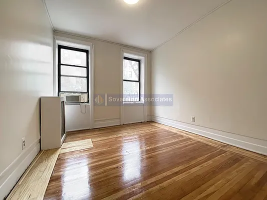 Rented by Sovereign Associates | media 34