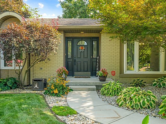 5th image of 613 Grand Mesa Ct