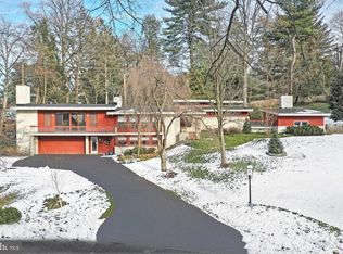 1225 Brockie Dr, York, PA