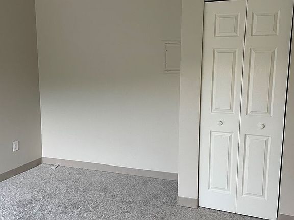 4th image of 11 Bartley St APT B208