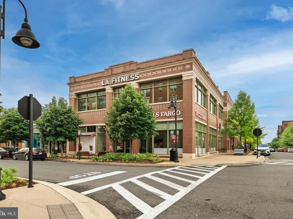 611 Diamondback Dr #11-B, Gaithersburg, MD 20878