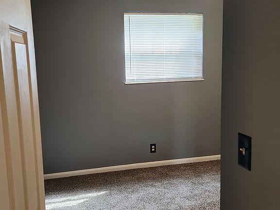 5th image of 4232 Haney Way #2