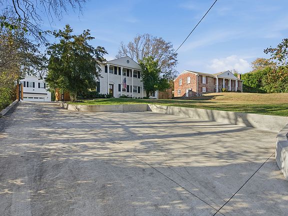 4th image of 4811 Overcrest Dr