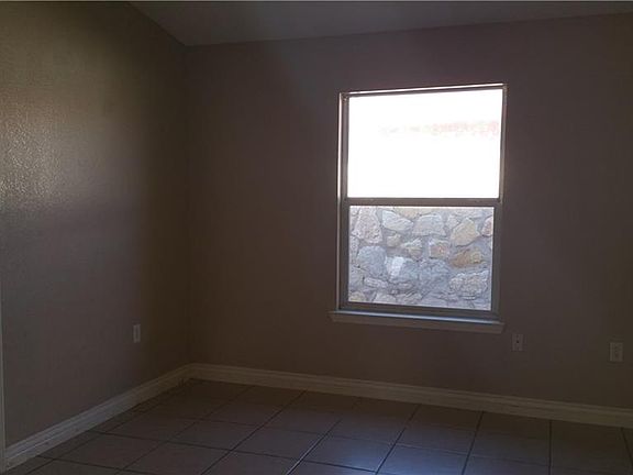 5th image of 13489 Sunset Hills Dr