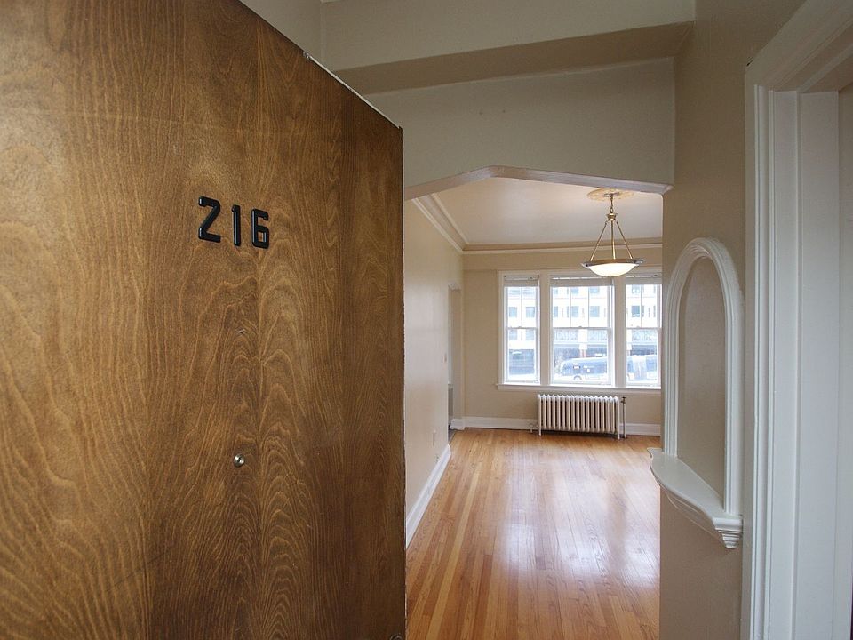 1st image of 311 6th Ave S #216