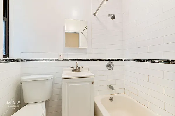 Rented by MNS | media 21