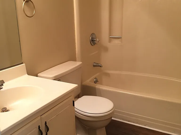 180 Driftwood Ln — Photo 7