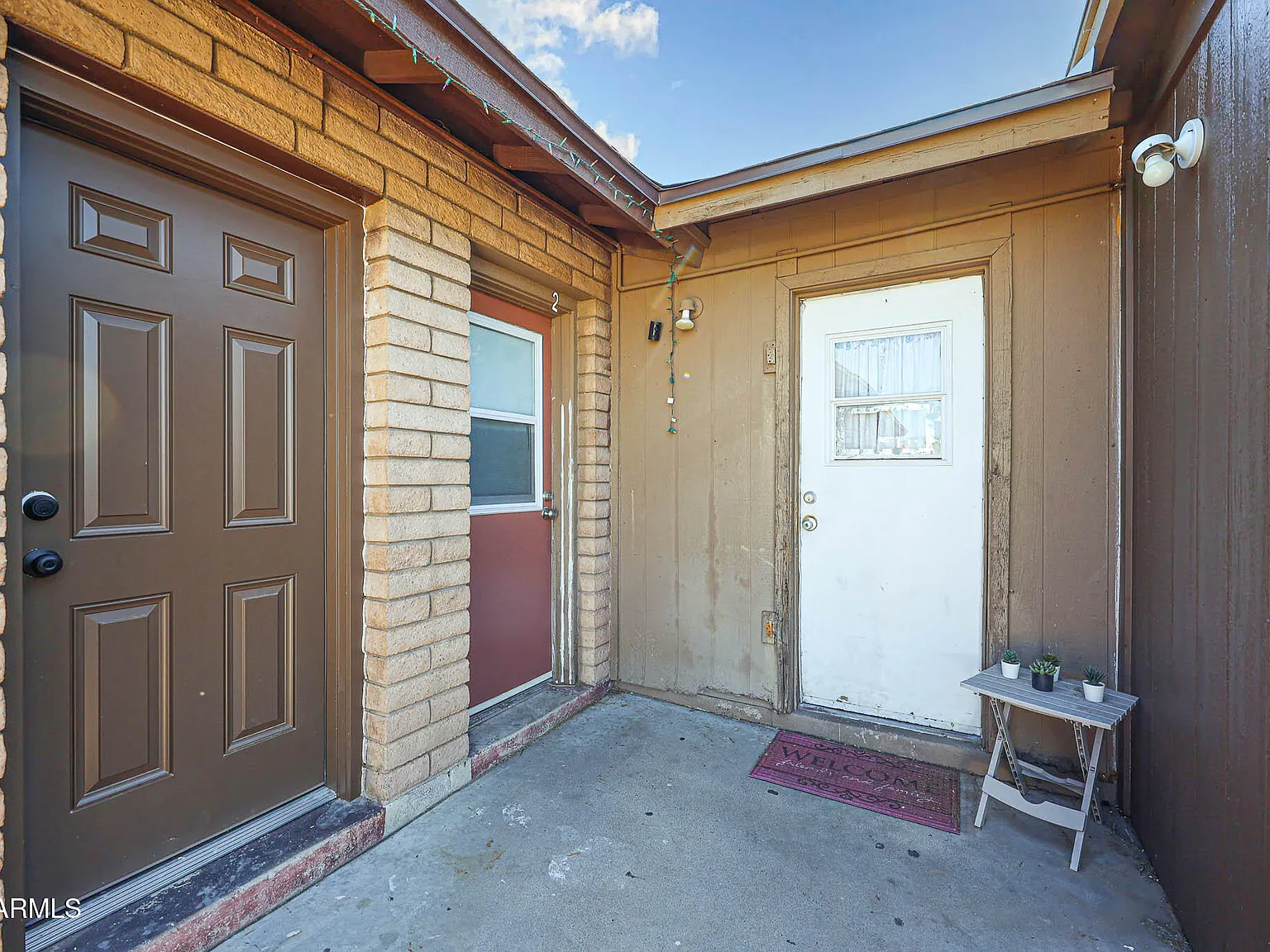 2 bed, 1.0 bath, 843 sqft, $1,400 — Photo 2