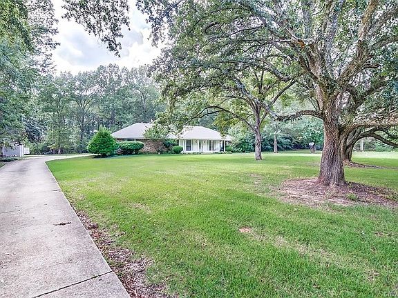 2nd image of 740 Chance Dr