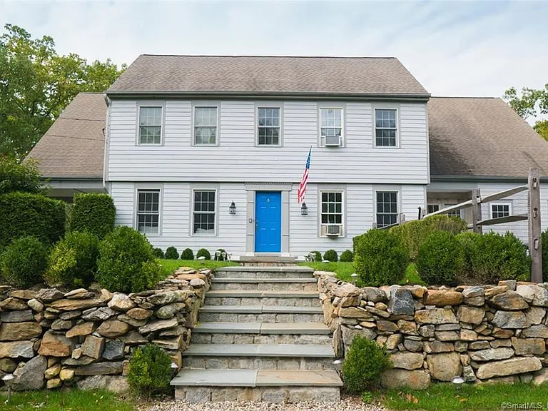 45 Moosehorn Rd — Photo 1