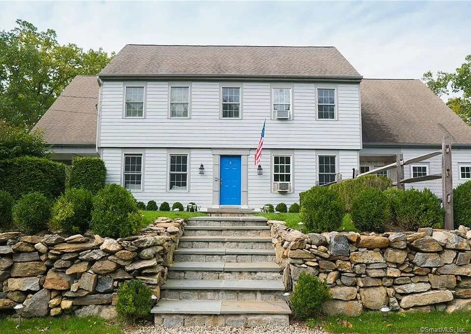 45 Moosehorn Rd