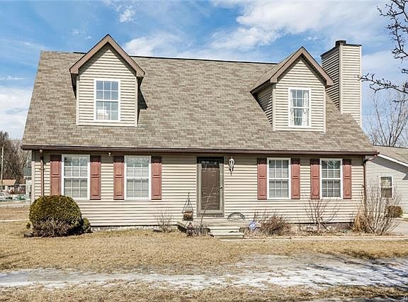 2nd image of 900 Barren Oaks Dr