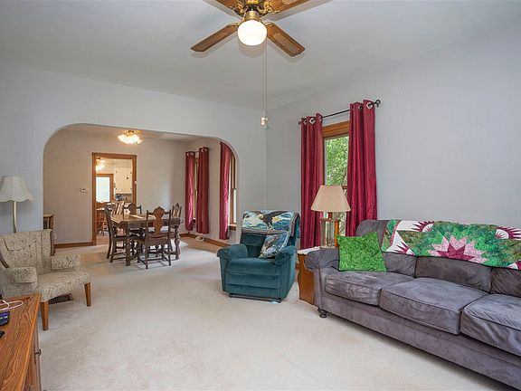 2nd image of 3007 Vinton Ave