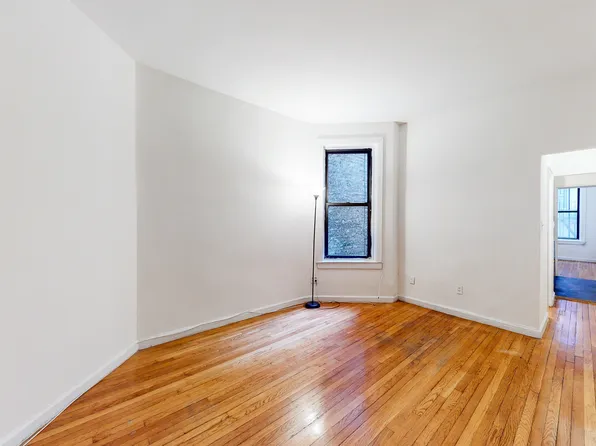 158 East 82nd Street image 1 of 12