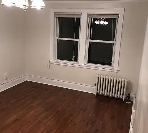 4th image of 2238 26th St