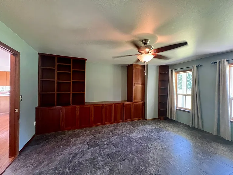 3611 Baker Ames Rd NE — Photo 18