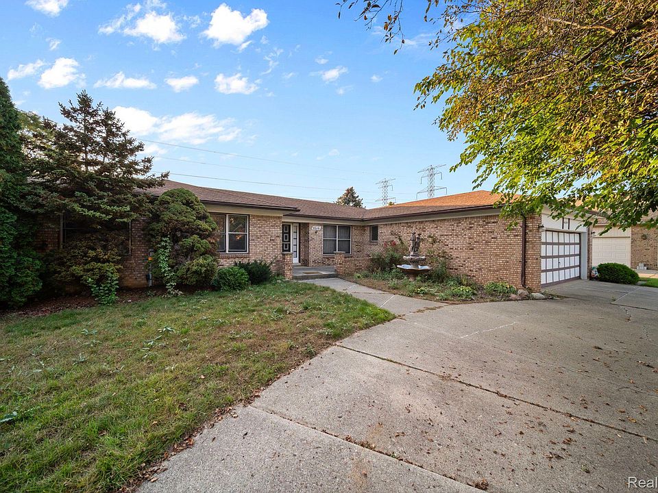 1st image of 46141 Gulliver Dr
