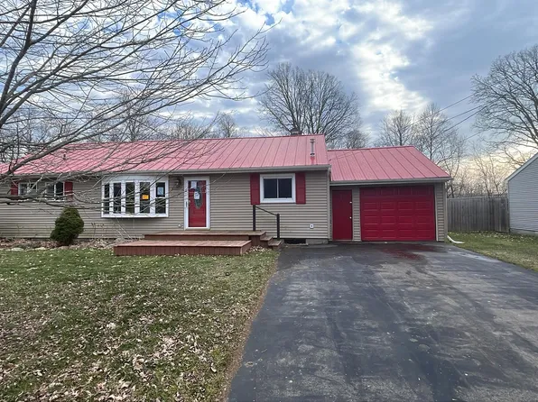 6210 Crabtree Ln, Burton, MI 48519